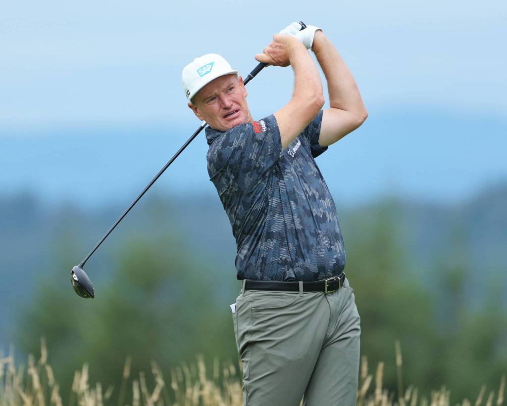 South Africas Ernie Els tees off on the 8th hole at The Club at Snoqualmie Ridge on Sunday, Aug. 11, 2024. Els finished tied for second. (Photo courtesy of Jim Nicholson)