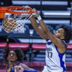 Sacramento Kings forward Isaac Jones (17), a former Washington State Cougar, dunks the ball as Phoenix Suns forward Jalen Bridges (15) looks up during the first half of an NBA Summer League game at the Thomas & Mack Center on Saturday, July 20, 2024, in Las Vegas. (L.E. Baskow/Las Vegas Review-Journal / Tribune News Services)