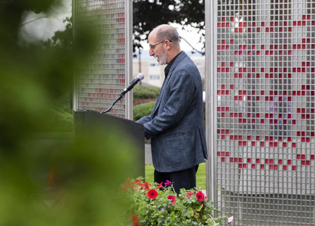 Edmonds Mayor Mike Rosen speaks at the 9/11 memorial at the downtown Edmonds Fire Station on Wednesday, Sept. 11, 2024. (Olivia Vanni / The Herald)