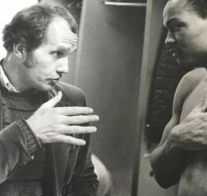 Former Herald columnist Larry Henry interviews an athlete in the 1980s. (Herald archive photo)