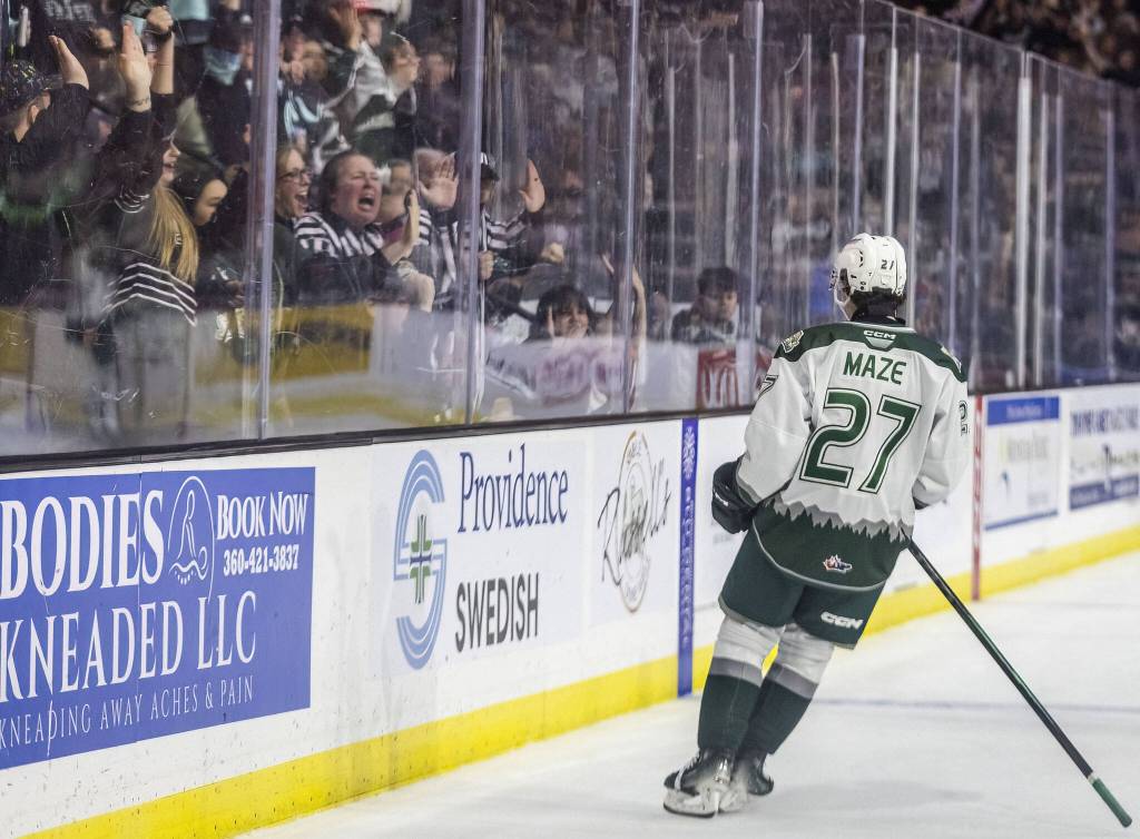 Silvertips Julien Maze celebrates with fans after scoring during the game against the Edmonton Oil Kings on Friday, Oct. 25, 2024 in Everett, Washington. (Olivia Vanni / The Herald)