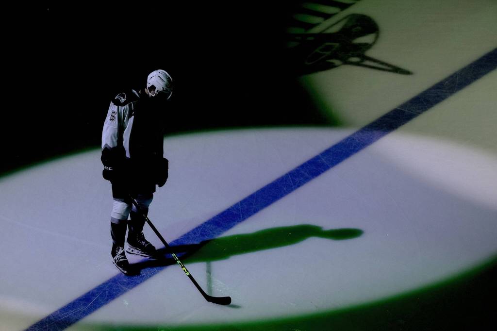 Silvertips Eric Jamieson waits on the ice before the start of the game against the Edmonton Oil Kings on Friday, Oct. 25, 2024 in Everett, Washington. (Olivia Vanni / The Herald)