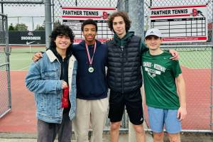 Edmonds-Woodway boys tennis state qualifiers Nalu Akiona (left) and Steven Anderson (second from left) pose with Edmonds-Woodways state-alternate doubles team of Arman Mkrtychev and Liam Milstead at the District 1 3A tennis championships at Snohomish H.S. on Oct. 30. 2024. (Photo courtesy of Eric Akiona)