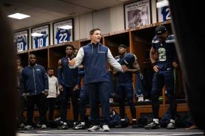 Seahawks coach Mike Macdonald addresses the team in the locker room at Lumen Field after a 26-20 loss to the Los Angeles Rams on Sunday, Nov. 3, 2024. (Photo courtesy of Rod Mar / Seattle Seahawks)