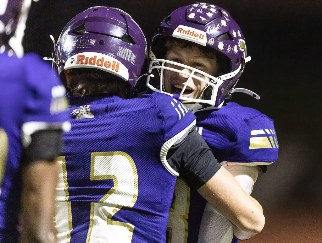 Lake Stevens Max Cook celebrates his punt return touchdown during the 4A district game against Tahoma on Friday, Nov. 8, 2024 in Lake Stevens, Washington. (Olivia Vanni / The Herald)