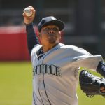 Seattle Mariners starting pitcher Felix Hernandez (34) pitches in the first inning against the Chicago White Sox at Guaranteed Rate Field Wednesday, April 25, 2018 in Chicag. (Jose M. Osorio / Chicago Tribune / Tribune News Services)