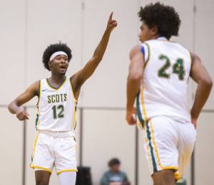 Shorecrest’s Junior Kagarabi calls out a play to his teammates during the game against Cascade on Monday, Dec. 30, 2024 in Shoreline, Washington. (Olivia Vanni / The Herald)