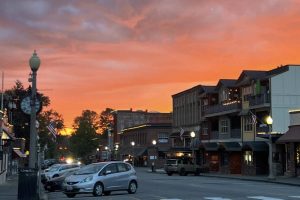 Accredited as a Washington State Main Street Community, one of only 38 in the state, HDSA preserves and revitalizes the downtown while fostering a welcoming atmosphere for both residents and tourists. Photo courtesy of the Historic Downtown Snohomish Association.