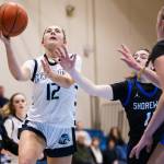 Meadowdales Lexi Zardis makes a layup during the game against Shorewood on Wednesday, Jan. 22, 2025 in Lynnwood, Washington. (Olivia Vanni / The Herald)