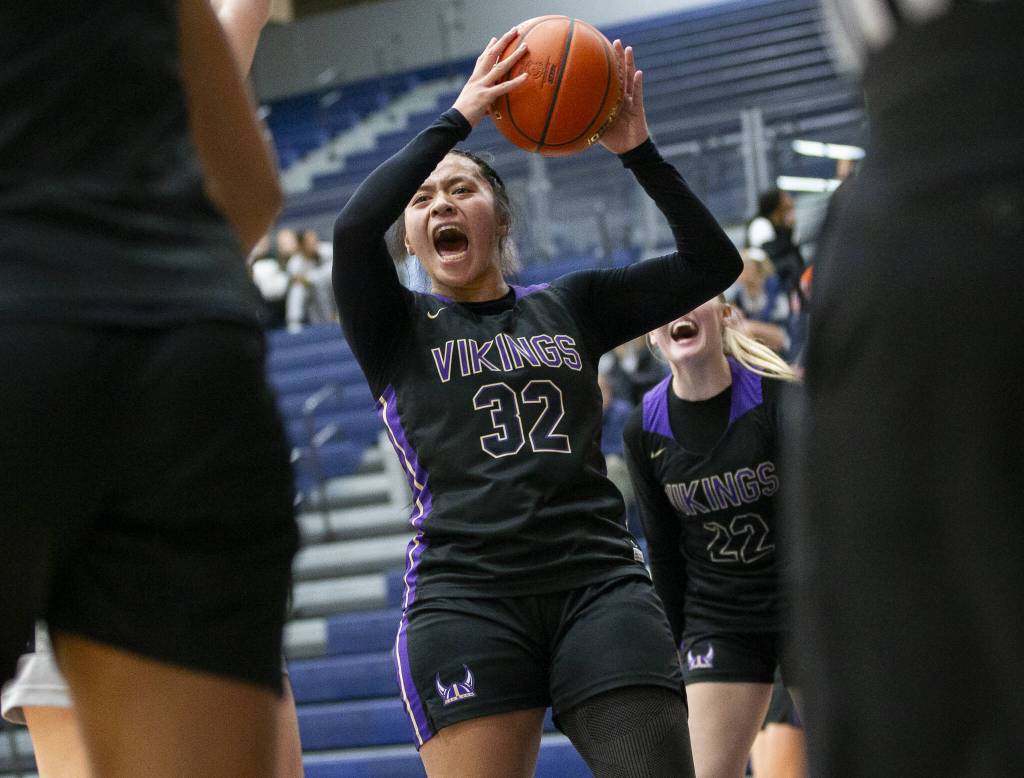 Lake Stevens Keira Isabelle Tupua reacts to a foul call during the game against Glacier Peak on Friday, Jan. 24, 2025 in Snohomish, Washington. (Olivia Vanni / The Herald)