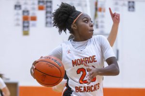 Monroe’s Halle Keller drives to the hoop during the game against Snohomish on Wednesday, Jan. 15, 2025 in Monroe, Washington. (Olivia Vanni / The Herald)
