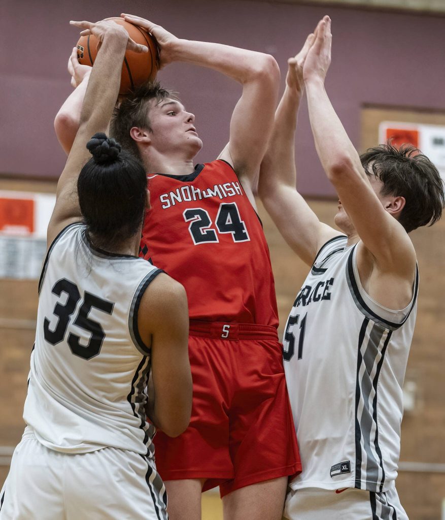 Snohomishs Luke Davis makes a jump shot during the 3A district loser-out playoff game against Mountlake Terrace on Thursday, Feb. 13, 2025 in Mountlake Terrace, Washington. (Olivia Vanni / The Herald)