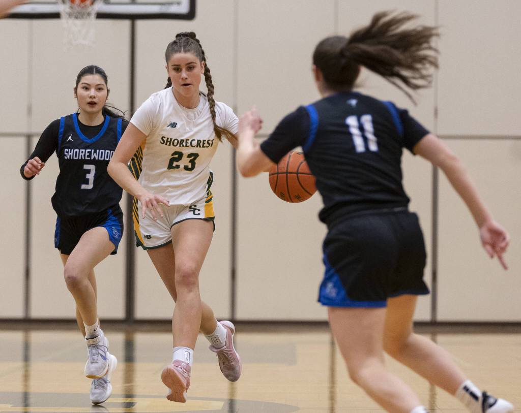 Shorecrests Cassie Chesnut takes the ball down the court during the 3A district playoff game against Shorewood on Friday, Feb. 14, 2025 in Shoreline, Washington. (Olivia Vanni / The Herald)