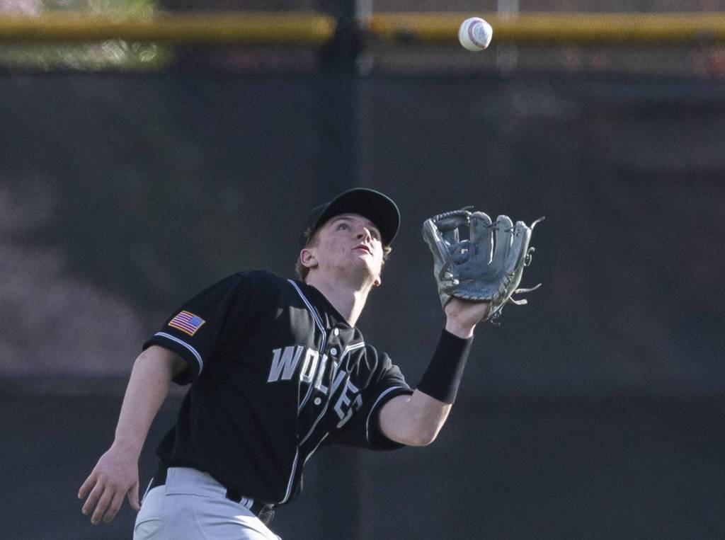 Jacksons Ashton Bergman makes a catch during the game against Edmonds-Woodway on Wednesday, April 2, 2025 in Edmonds, Washington. (Olivia Vanni / The Herald)
