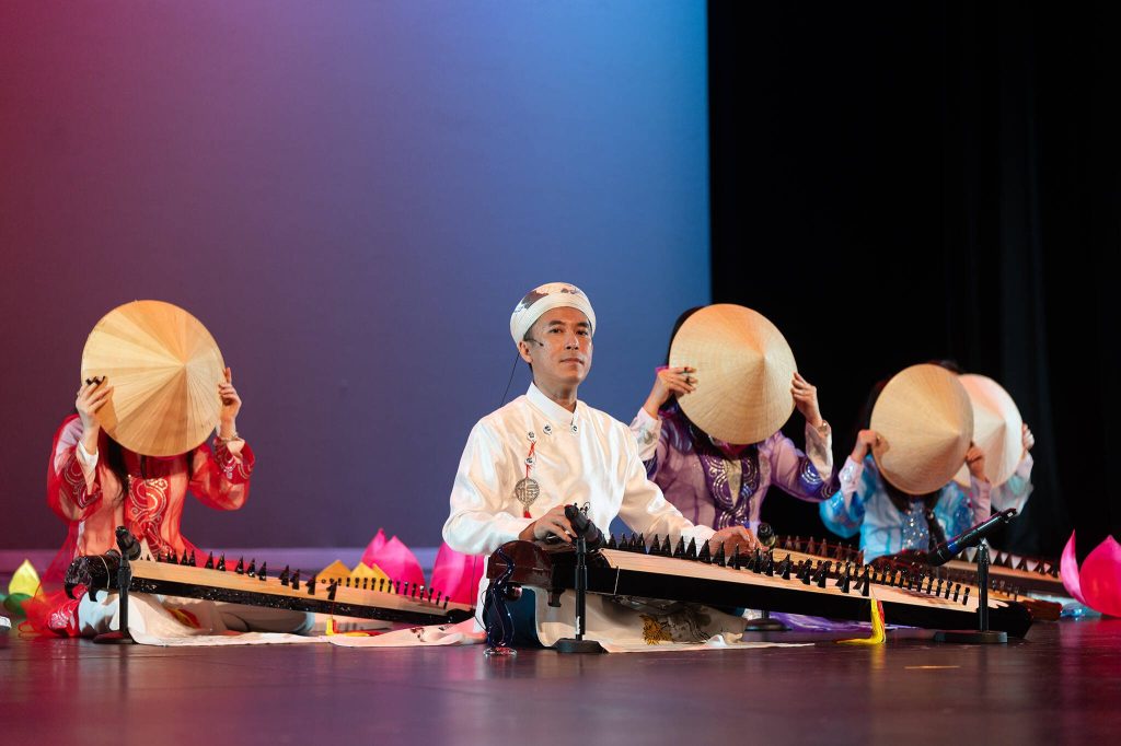 photos by Will Geschke / The Herald
Hai Viet Hong, center, performs with the Huong Viet Performing Arts Group during the Wendt & Mayors Arts Awards on Thursday in Everett.