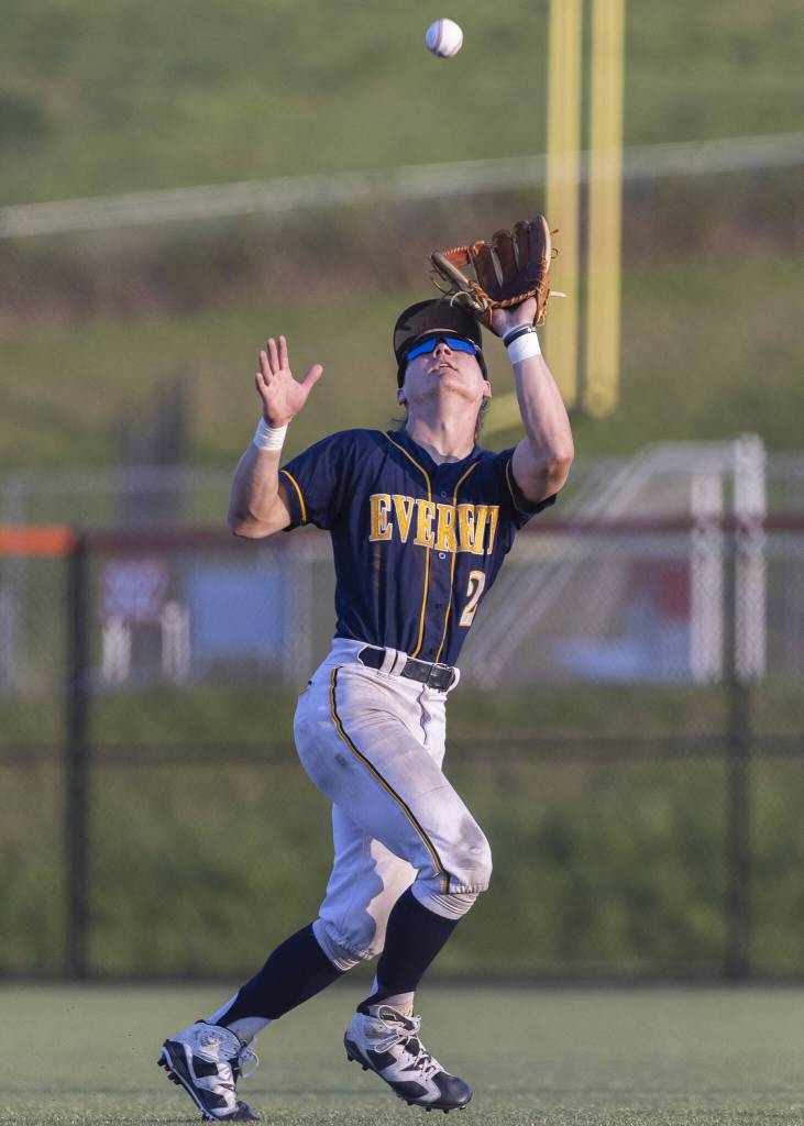 Everetts Mac Larsen makes a catch int he outfield during the game against Monroe on Wednesday, April 23, 2025 in Monroe, Washington. (Olivia Vanni / The Herald)