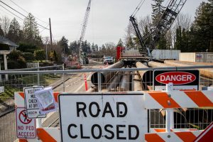 Construction continues on Edgewater Bridge along Mukilteo Boulevard on Wednesday, Jan. 22, 2025. (Olivia Vanni / The Herald)