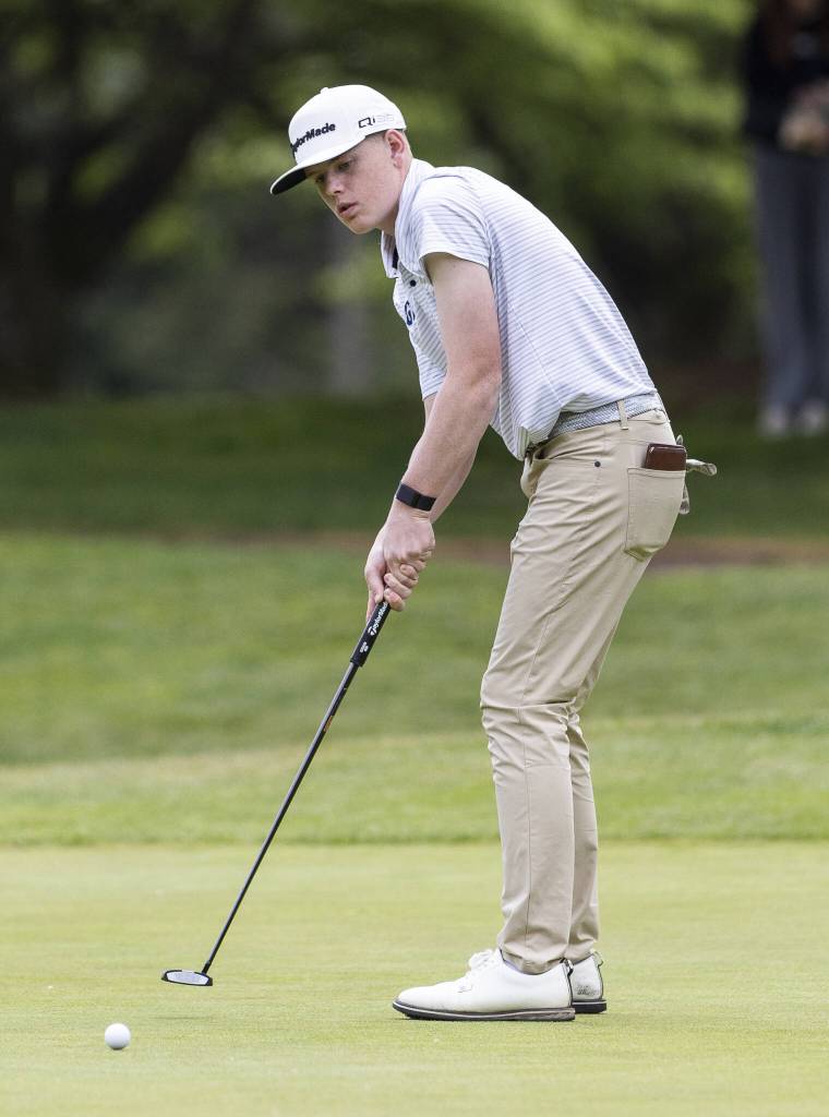 Glacier Peaks Kason Swanson putts during the 4A District 1 Boys Golf Championship at Legion Memorial Golf Course on Tuesday, May 13, 2025 in Everett, Washington. (Olivia Vanni / The Herald)