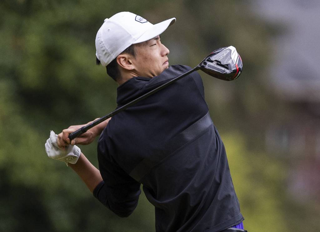 Kamiaks Aaron Choi hits a drive during the 4A District 1 Boys Golf Championship at Legion Memorial Golf Course on Tuesday, May 13, 2025 in Everett, Washington. (Olivia Vanni / The Herald)