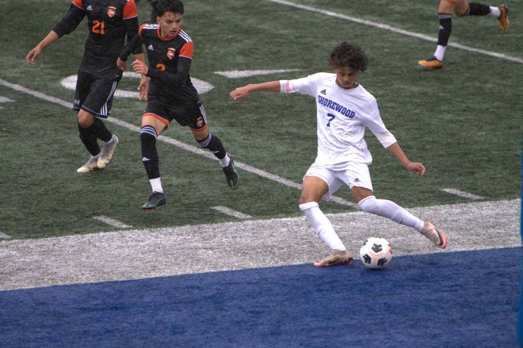 Shorewoods Matthew Bereket (7) makes a pass during the District 1 3A boys soccer championship game against Monroe on May 17, 2025 at Shoreline Stadium. (Qasim Ali / The Herald)