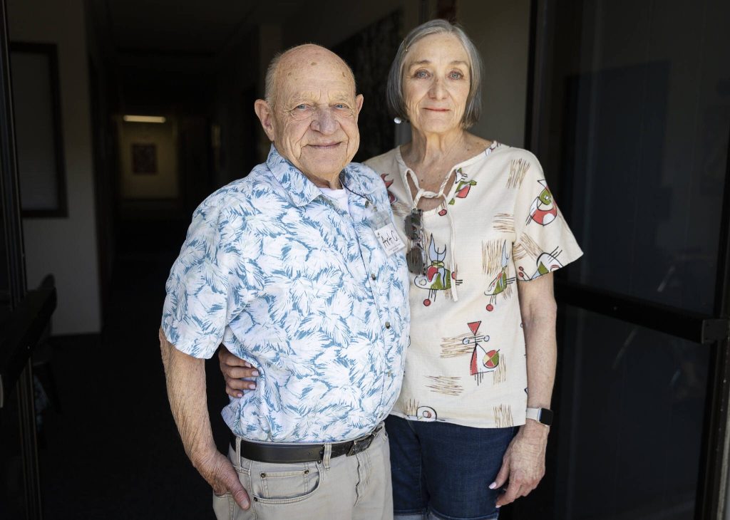 Art Cass, left, and his wife Kathleen Cass outside of Full Life Care Snohomish County on Wednesday, May 28, 2025 in Everett, Washington. (Olivia Vanni / The Herald)