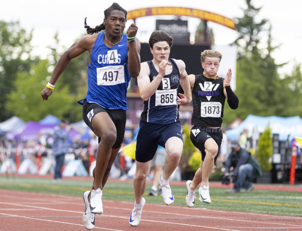 Glacier Peaks Mateo Ganje runs in the 4A boys 100 meter final on Saturday, May 31, 2025 in Tacoma, Washington. (Olivia Vanni / The Herald)