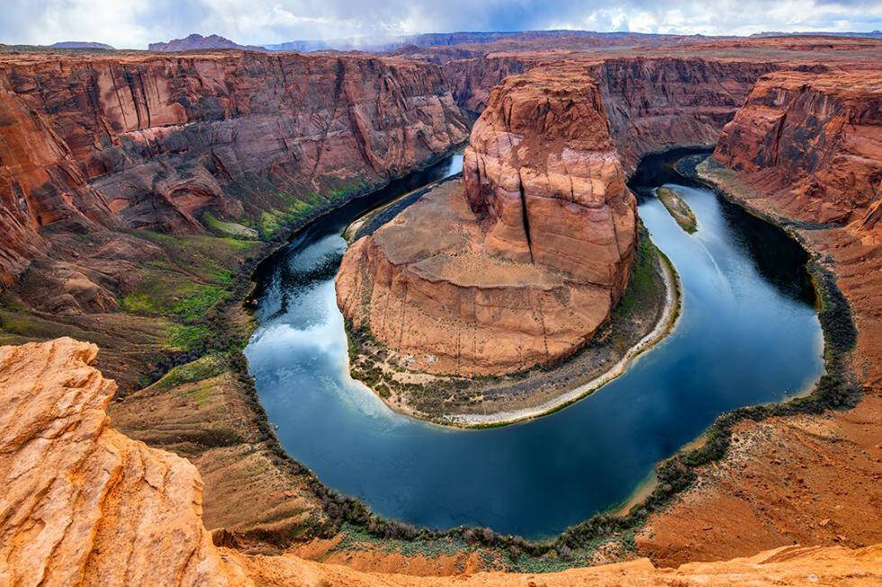 Horseshoe Bend, Arizona. PHOTOGRAPHY IS ON // Shutterstock