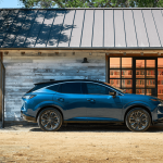 The 2025 Nissan Murano midsize SUV has two rows of seats and a five-passenger capacity. (Photo provided by Nissan)