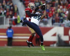 Seattle Seahawks wide receiver Doug Baldwin (89) makes a catch against San Francisco 49ers defensive back Rashard Robinson (33) in the second quarter at Levi's Stadium in Santa Clara, Calif., on Sunday, Jan. 1, 2017. (Nhat V. Meyer / Bay Area News Group / Tribune News Services)
