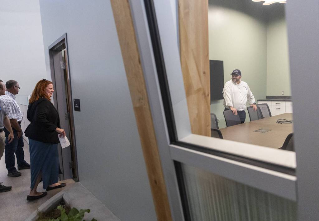 Monroe Mayor Geoffrey Thomas does a walking tour of the inside of the new City of Monroe building on Monday, July 14, 2025 in Monroe, Washington. (Olivia Vanni / The Herald)