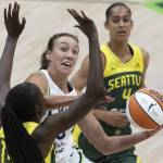 Minnesota Lynxs Alanna Smith drives to the basket during the game against the Seattle Storm on Tuesday, Aug. 5, 2025 in Seattle, Washington. (Olivia Vanni / The Herald)