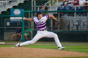 AquaSox pitcher Ryan Sloan delivers a pitch during Everett's 4-3 loss to the Spokane Indians at Funko Field on Aug. 23, 2025. (Joe Pohoryles / The Herald)