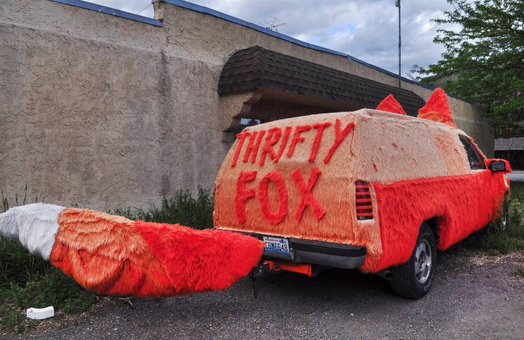 The Thrifty Fox parade car rests up in an alley in Twisp for its next gig. (Sue Misao)