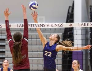 Lake Stevens’ Laura Eichert tips the ball over the net during the 4A district semifinal game on Thursday, Nov. 14, 2024 in Lynnwood, Washington. (Olivia Vanni / The Herald)
Lake Stevens Laura Eichert tips the ball over the net during the 4A district semifinal game on Thursday, Nov. 14, 2024 in Lynnwood, Washington. (Olivia Vanni / The Herald)