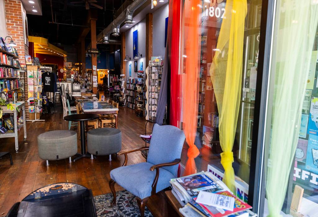 Inside the cafe, music venue and bookstore side of Artisans on Sept. 22, 2025 in Everett, Washington. (Olivia Vanni / The Herald)