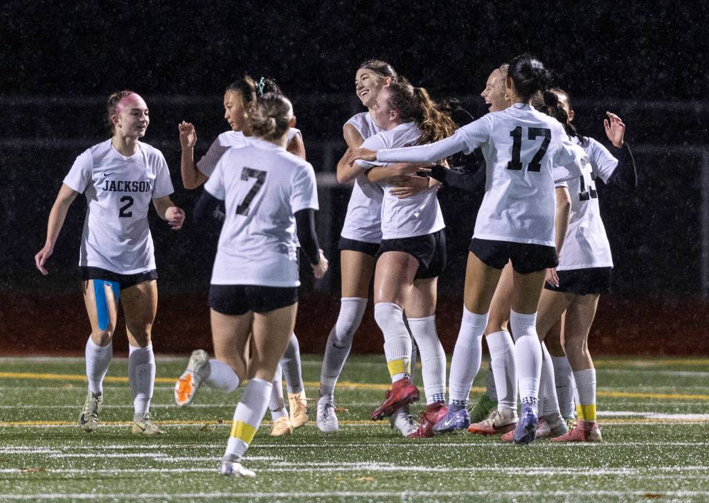 Jacksons Stella Shaw celebrates her goal against Lake Stevens during the 4A girls district game on Nov. 5, 2025 in Lake Stevens, Washington. (Olivia Vanni / The Herald)