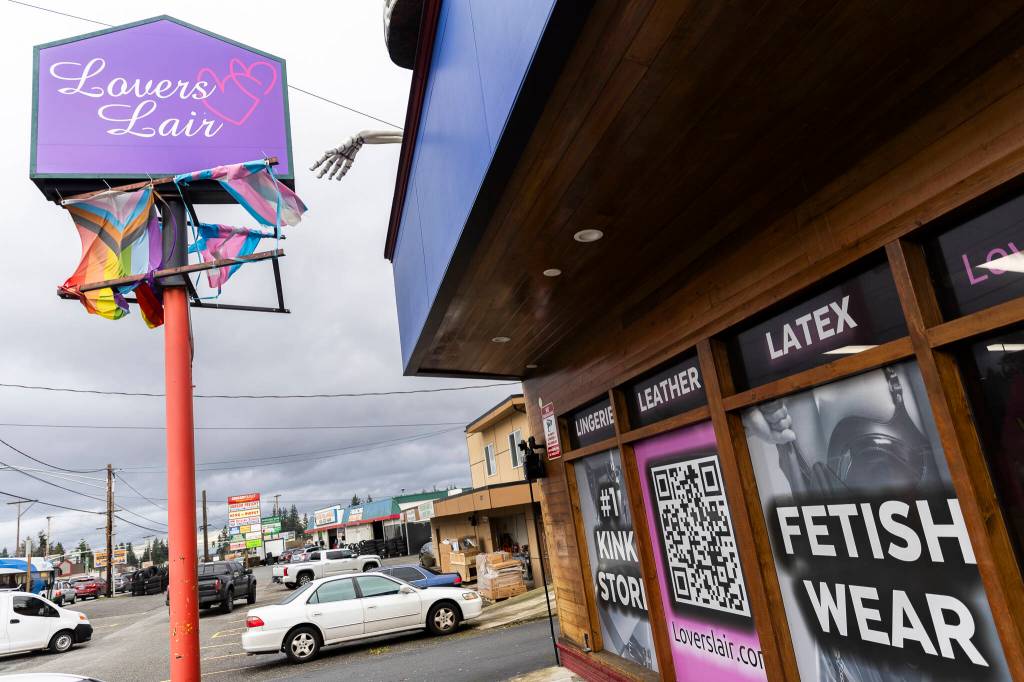 Outside Lovers Lair on Dec. 19, 2025 in Everett. (Olivia Vanni / The Herald)