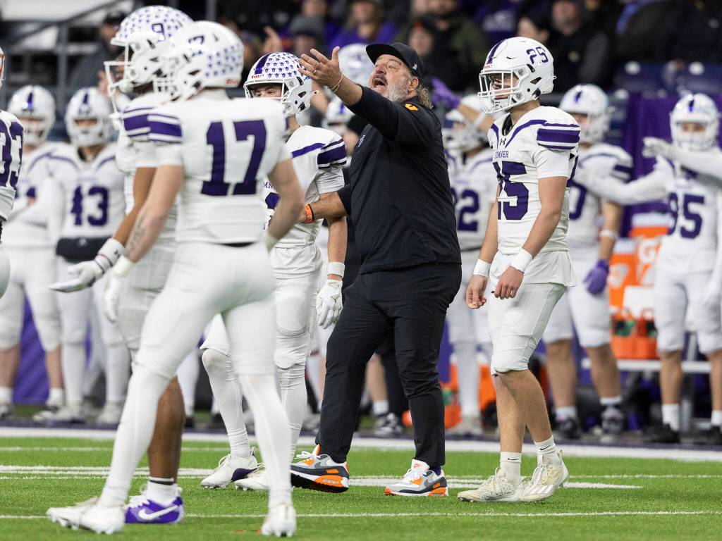 Sumner head coach Keith Ross yells after a call during the 4A state championship game against Lake Stevens at Husky Stadium on Saturday, Dec. 6, 2025 in Seattle, Washington. (Olivia Vanni / The Herald)