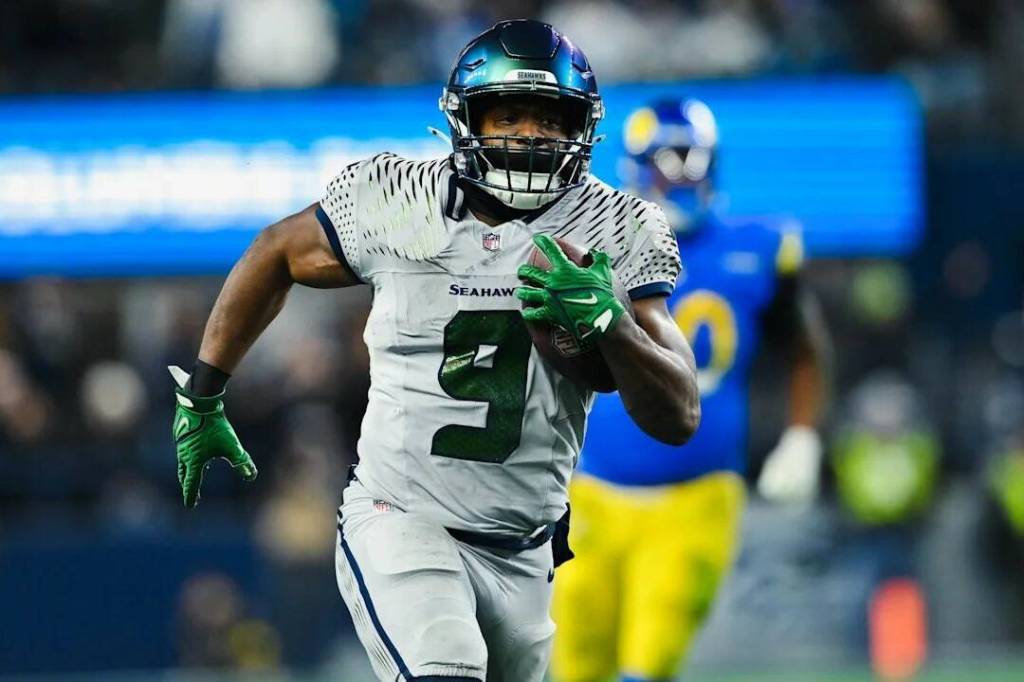Seattle Seahawks running back Kenneth Walker III sprints toward the end zone against the Los Angeles Rams on Thursday at Lumen Field in Seattle. (Photo courtesy of the Seattle Seahawks)
