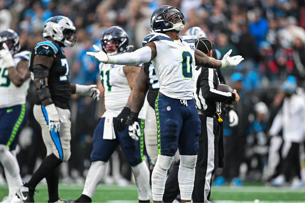Seahawks defensive end DeMarcus Lawrence reacts after a play against the Carolina Panthers at Bank of America Stadium in Charlotte, North Carolina on Sunday. (Photo courtesy of the Seattle Seahawks)