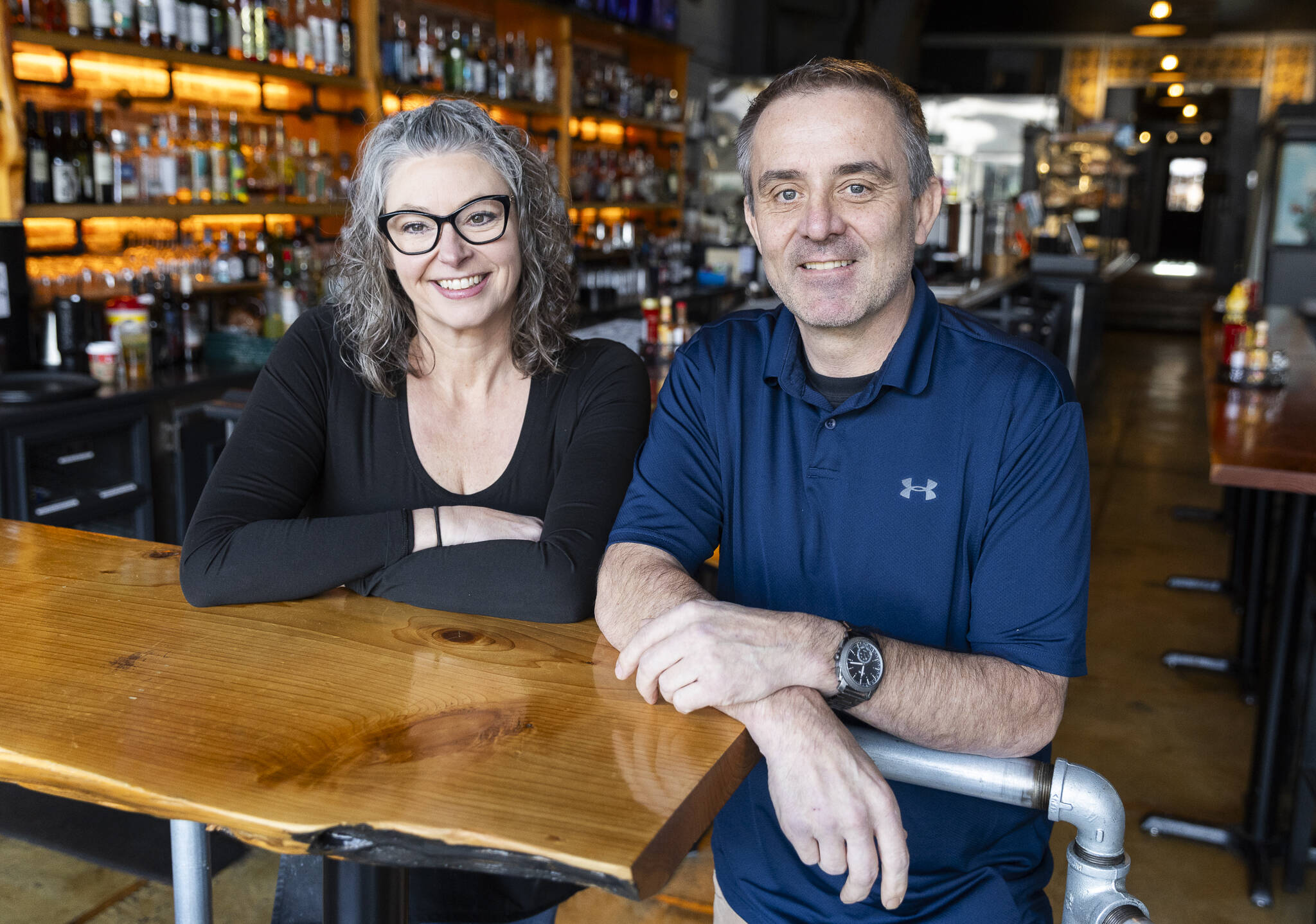 Flying Pig owner Robert Hamre and general manager Melease Small on Monday, Dec. 29, 2025 in Everett, Washington. (Olivia Vanni / The Herald)
