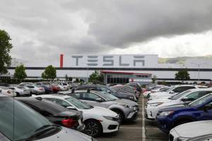 Teslas factory in Fremont, Calif., in 2020. There have been multiple court case across the country involving Teslas Autopilot system. (Jim Wilson / The New York Times)