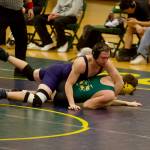 Meadowdales Tobin Kantner-Blakeslee tries to pin Shorecrests George De Bakker in the 157-pound match during the Mavericks 43-34 win against the Scots at Shorecrest High School on Jan. 15, 2026. (Joe Pohoryles / The Herald)