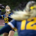 Everett’s Anna Luscher throws the ball against Monroe during the game on Wednesday, Jan. 14, 2026 in Everett, Washington. (Olivia Vanni / The Herald)