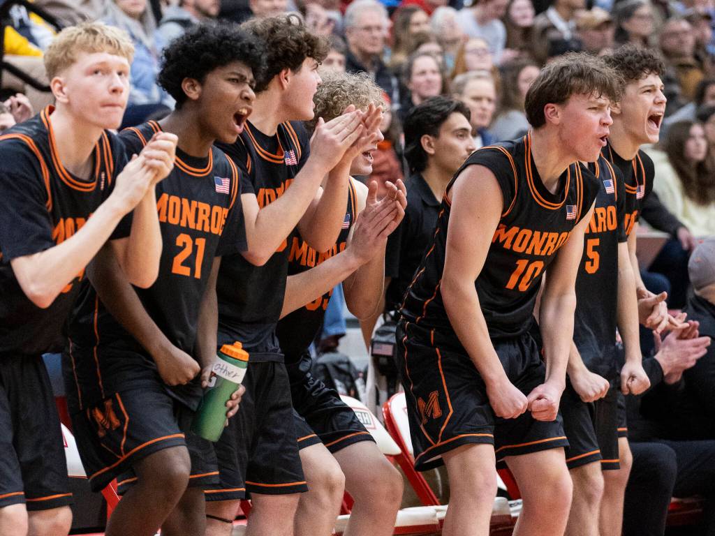 The Monroe bench reacts to a foul call during the game against Snohomish on Wednesday, Jan. 28, 2026 in Snohomish, Washington. (Olivia Vanni / The Herald)