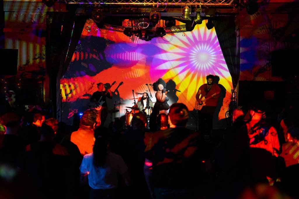 Bear Axe performs at the Fishermans Village Music Festival in 2025 in Everett. (Will Geschke / The Herald)
Bear Axe performs at the Fishermans Village Music Festival on Thursday, May 15, 2025 in Everett, Washington. (Will Geschke / The Herald)