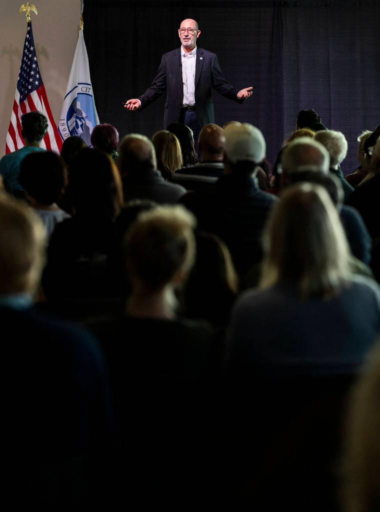 Edmonds Mayor Mike Rosen speaks during the State of the City address on Monday, March 16, 2026 in Edmonds, Washington. (Olivia Vanni / The Herald)