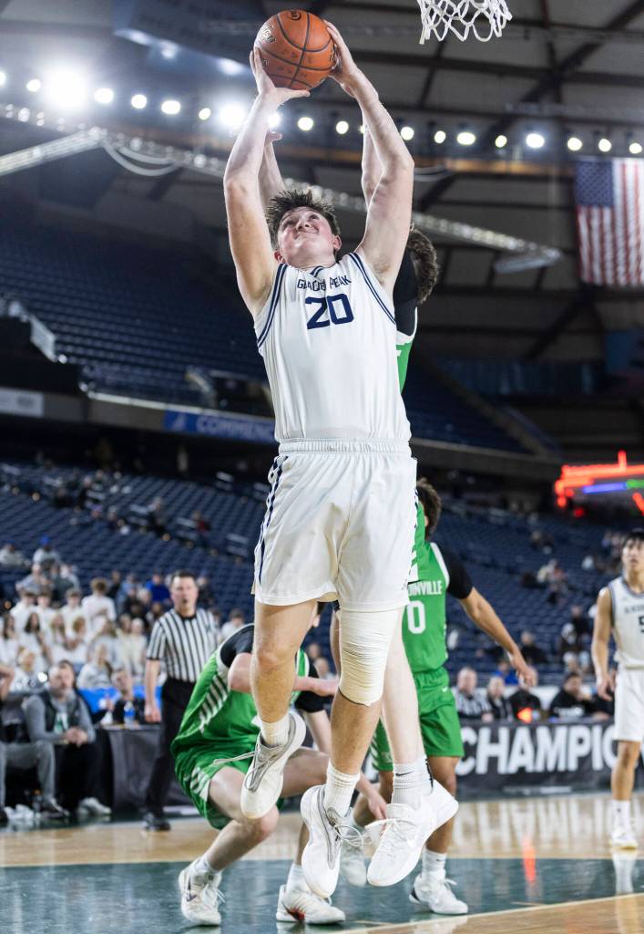 Glacier Peaks Zachary Albright makes a layup during the 4A state game against Woodinville on Wednesday, March 4, 2026 in Tacoma, Washington. (Olivia Vanni / The Herald)