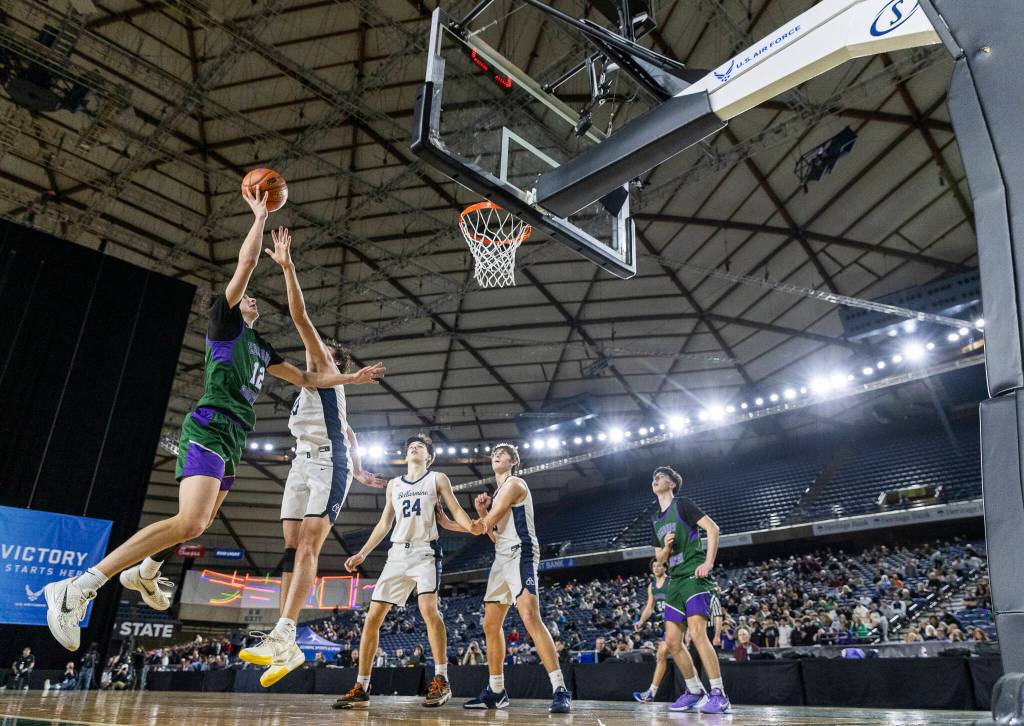 Edmonds-Woodways William Alseth lays up the ball during the 3A state quarterfinal game Bellarmine Prep on Thursday, March 5, 2026 in Tacoma, Washington. (Olivia Vanni / The Herald)