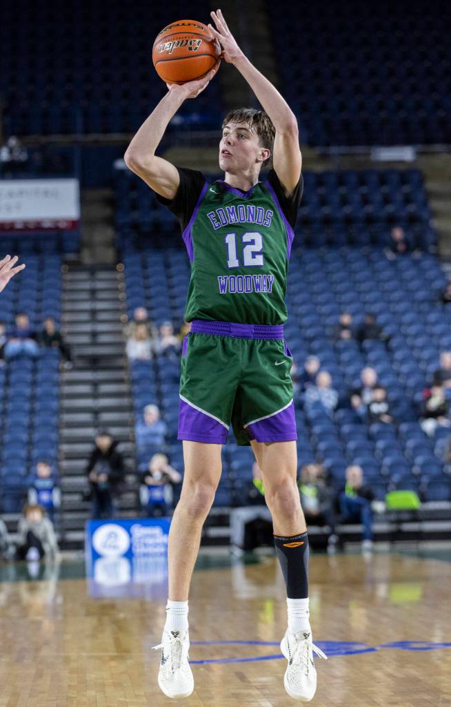 Edmonds-Woodways William Alseth takes a three-point shot during the 3A state quarterfinal game Bellarmine Prep on Thursday, March 5, 2026 in Tacoma, Washington. (Olivia Vanni / The Herald)